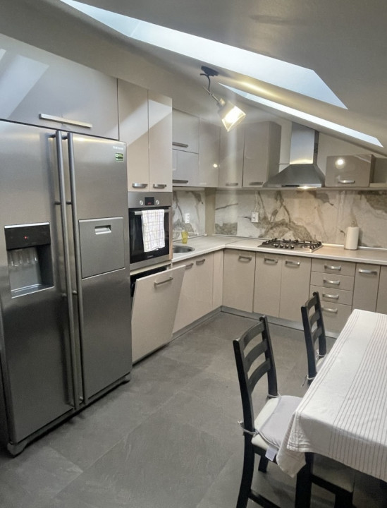 Apartament 3 camere, 94mp, parcare, zona Borhanci