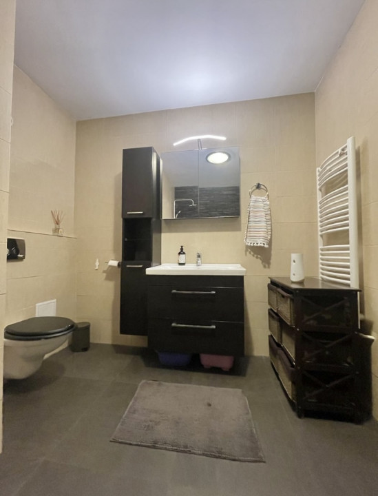 Apartament 3 camere, 94mp, parcare, zona Borhanci