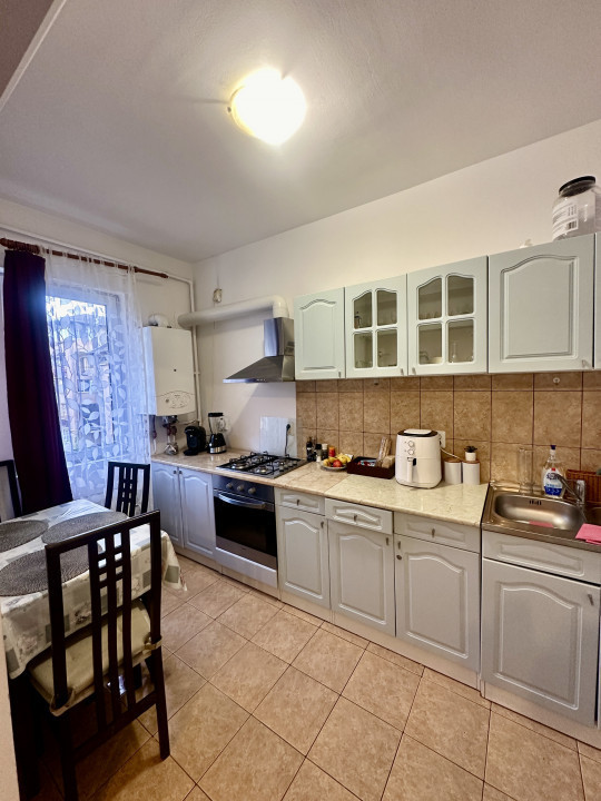 Apartament modern 1 camera de inchiriat, parcare, zona Porii