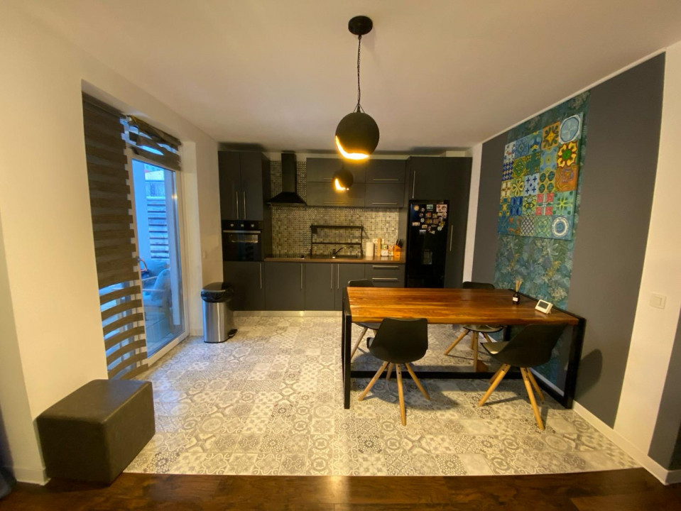 Casă superbă tip Duplex, 4 camere, mobilată, Zona Terra