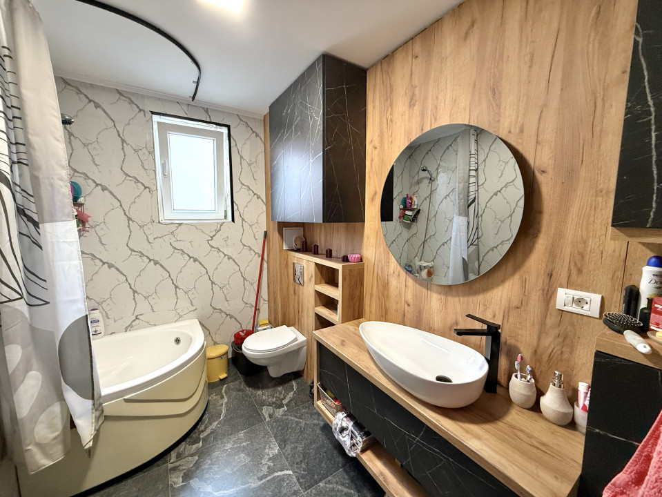 Apartament 3 camere, mobilat, zona Eroilor 