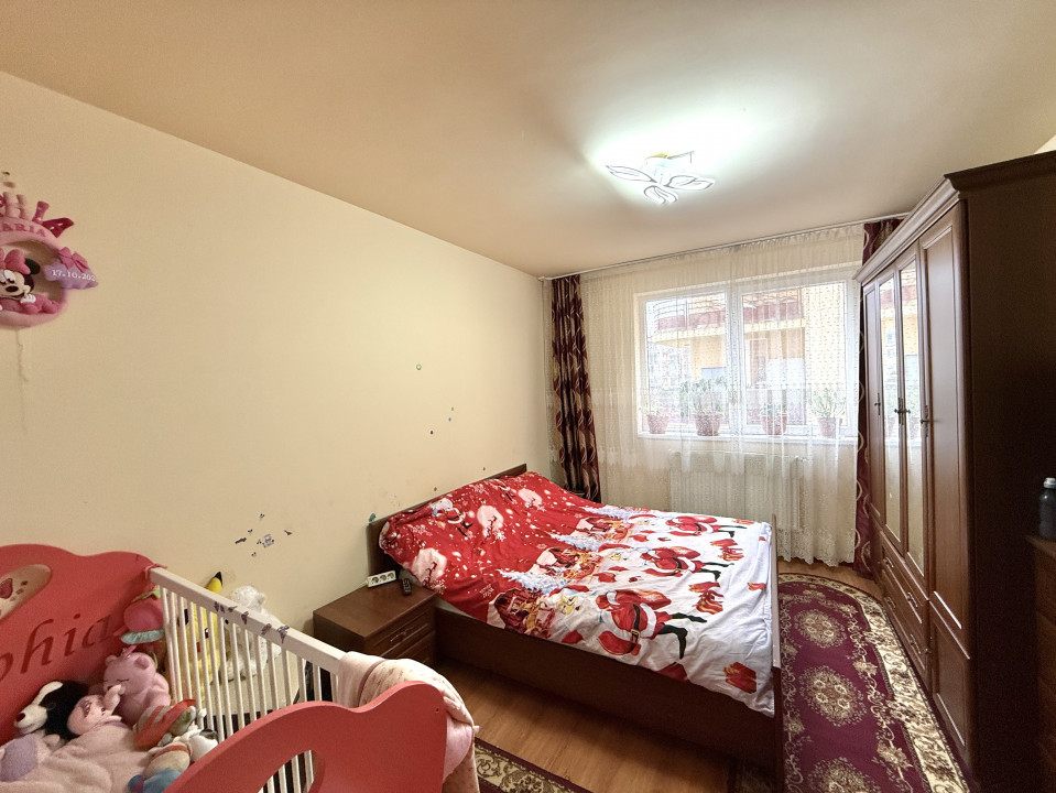 Apartament 3 camere, mobilat, zona Eroilor 