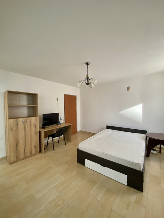 Apartament 1 cameră de inchiriat, parcare, zona Muzeul Apei