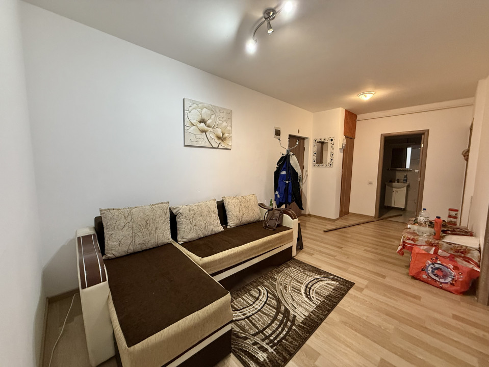 Apartament 3 camere, pet friendly, parcare, zona Terra/Sesul de Sus