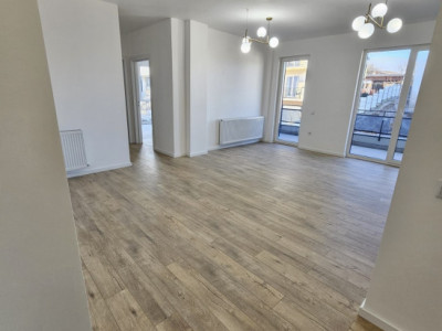Apartament spațios, FINISAT NOU, 2 camere, zona Eroilor/Fagului 