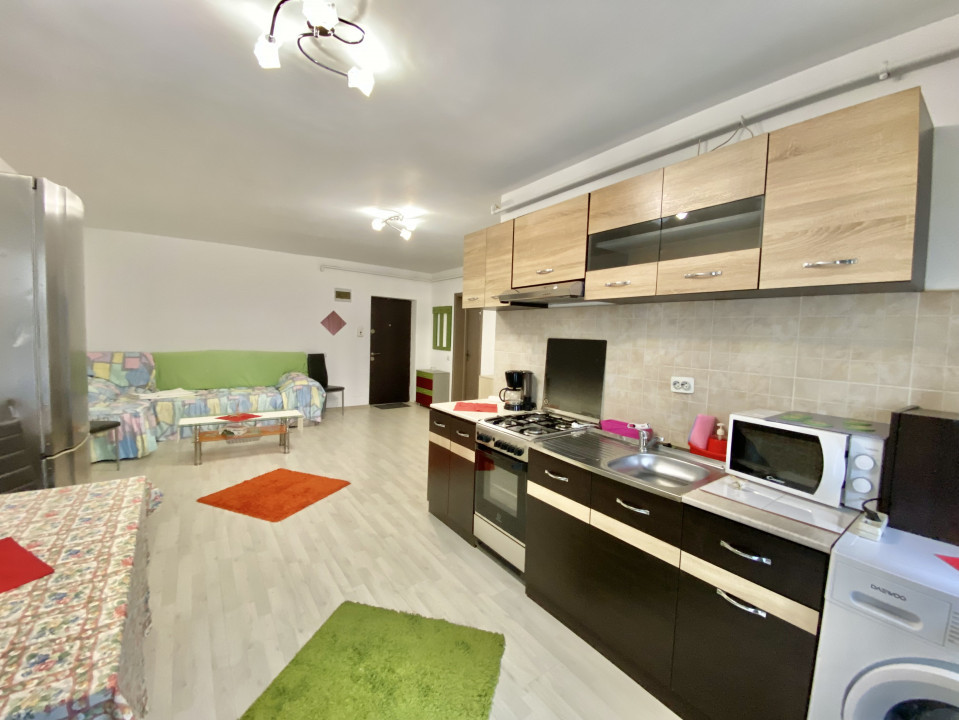 Apartament 2 camere de inchiriat , mobilat, utilat, zona Urusagului 