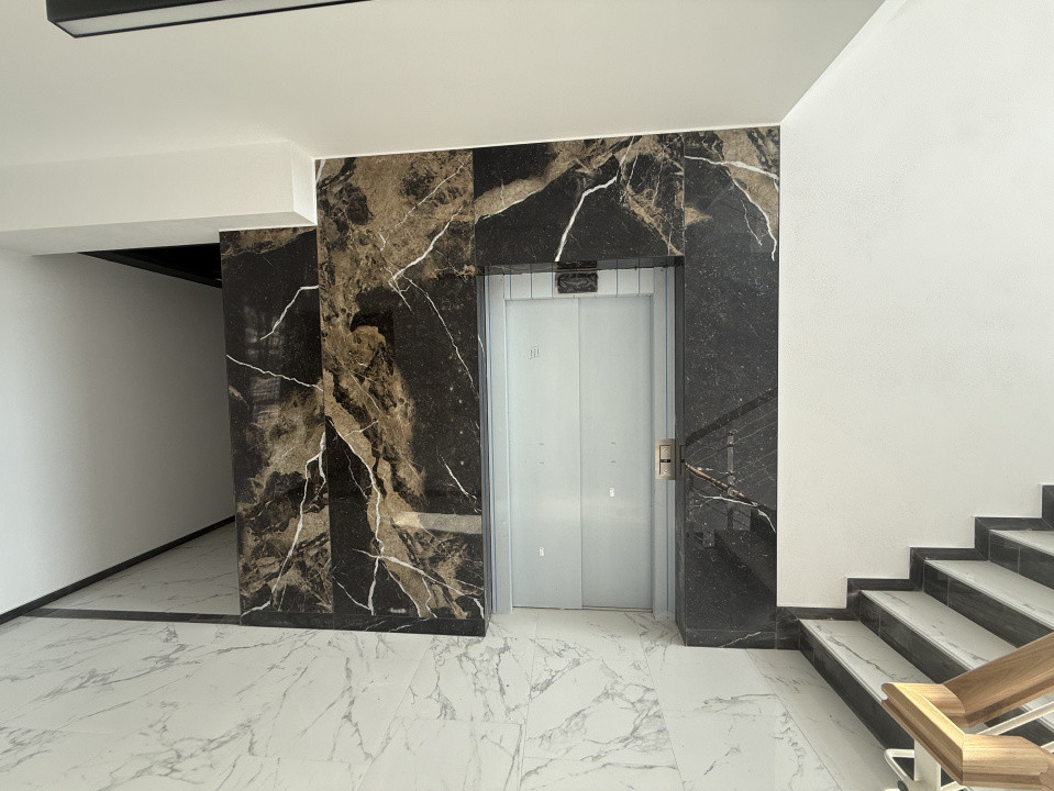 Apartament 2 camere, FINISAT NOU, terasă, bloc nou, zona Cetatii