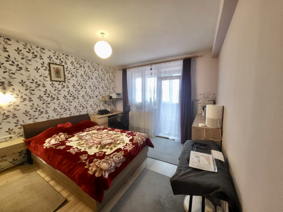 Apartament 3 camere, mobilat, zona Sesul de Sus 