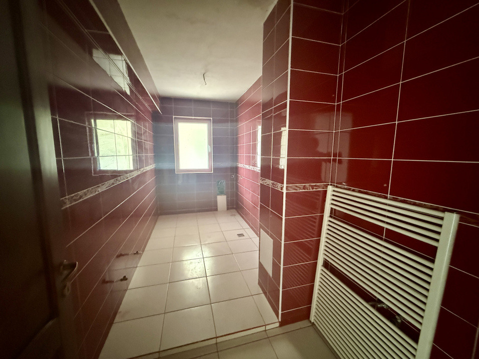 Apartament spațios 56mp, 2 camere decomandate, zona Porii