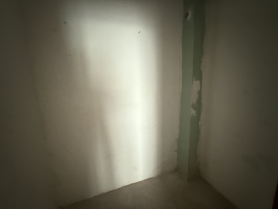 Apartament spațios 56mp, 2 camere decomandate, zona Porii