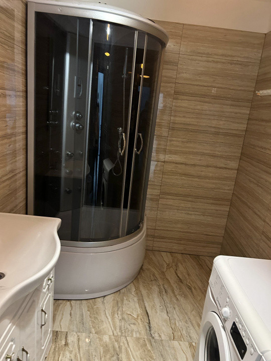 Apartament modern 2 camere, mobilat, zona Eroilor