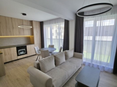 Apartament 3 camere, mobilat LUX, terasă 33mp, parcare, zona Terra