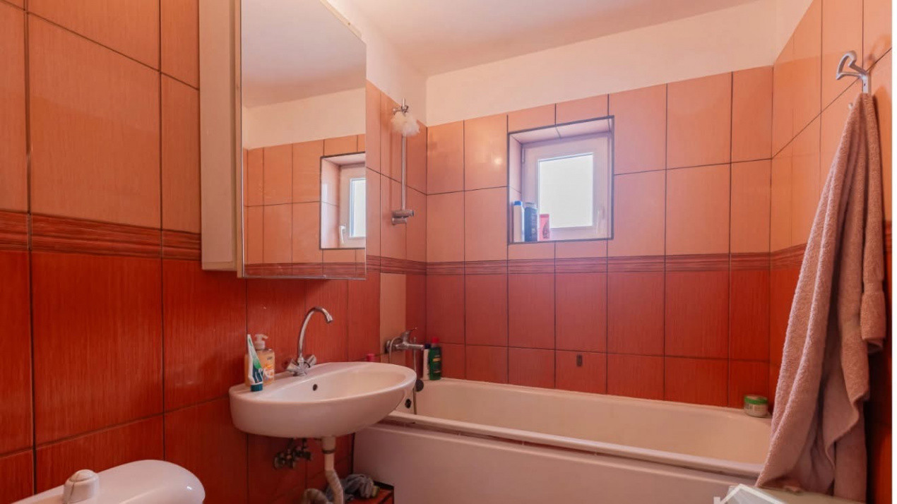 Apartament 3 camere decomandate, mobilat, zona Lidl 