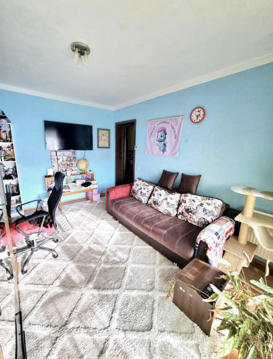 Apartament spațios 56 mp, 2 camere decomandate, terasă, zona Porii 