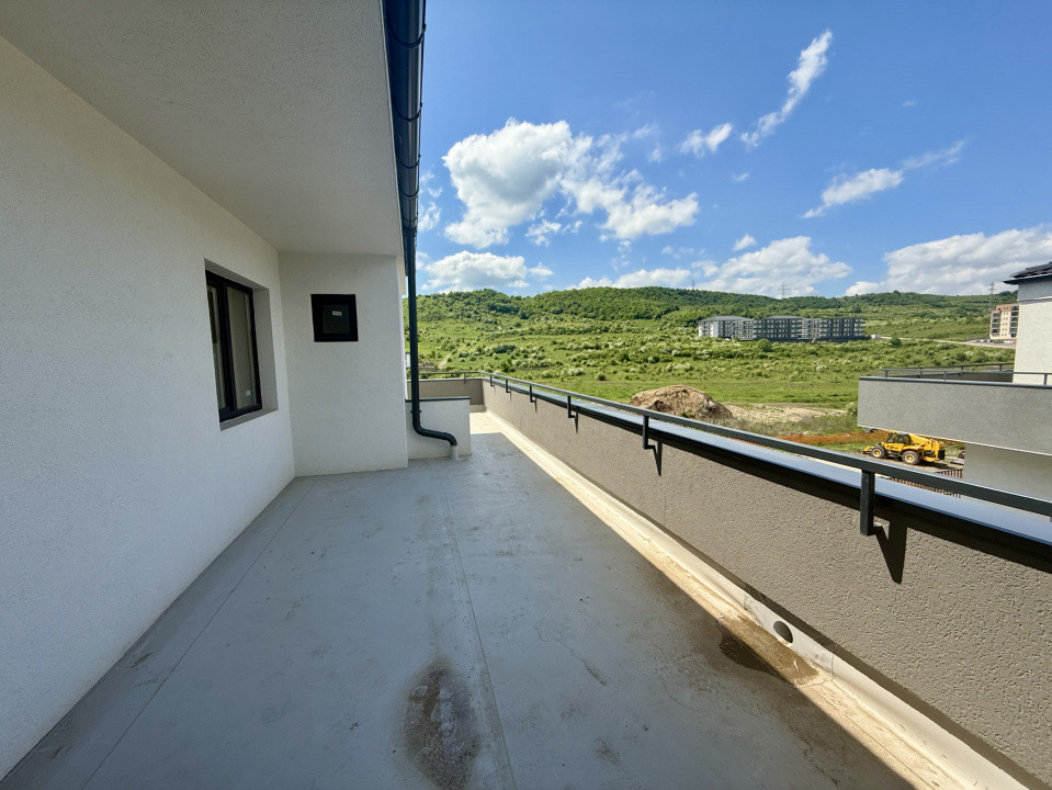 Apartament tip penthouse 2 camere, terasă 45mp, view, zona Urusagului 
