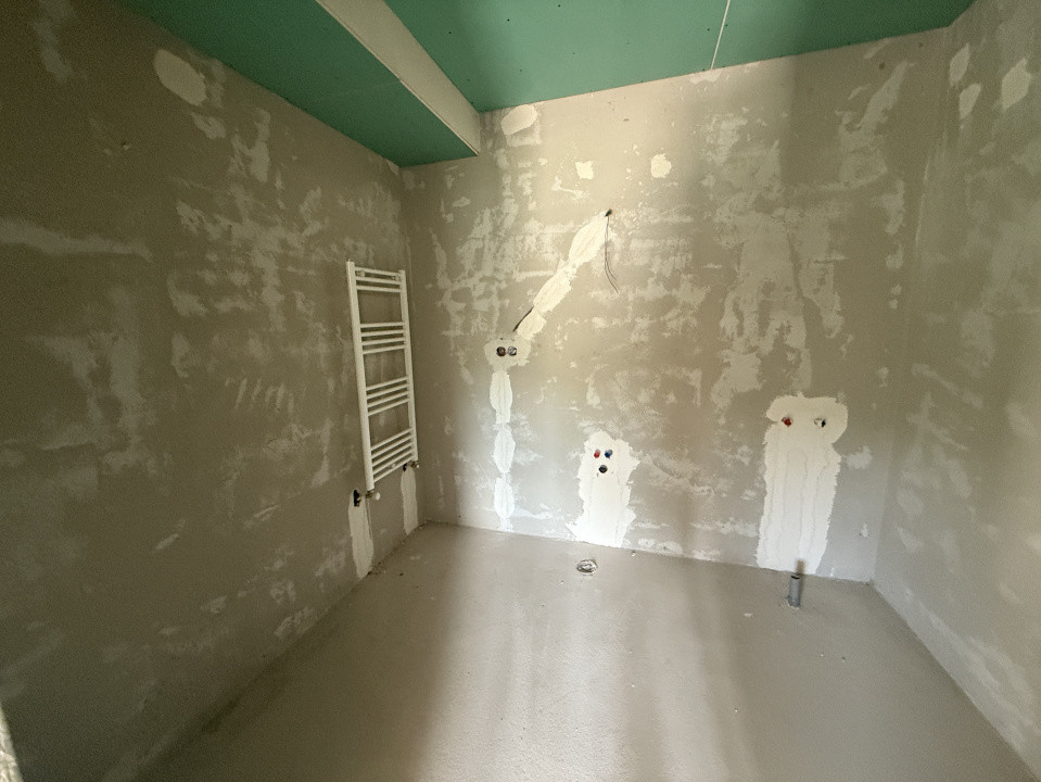 Apartament tip penthouse 2 camere, terasă 45mp, view, zona Urusagului 