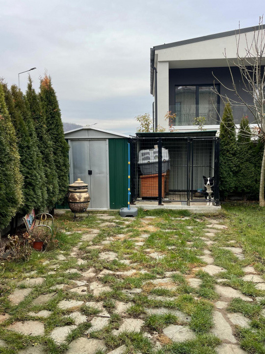 Casa modernă, tip duplex 4 camere, mobilată, zona Vivo 