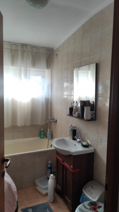 Apartament spațios 2 camere 54mp, zona Stejarului 
