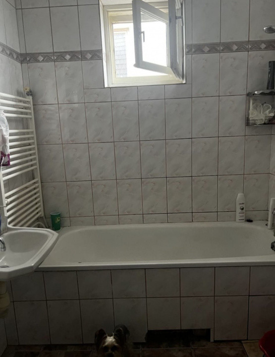 Casă individuală, 4 camere, teren 250mp, zonă Bună Ziua Cluj