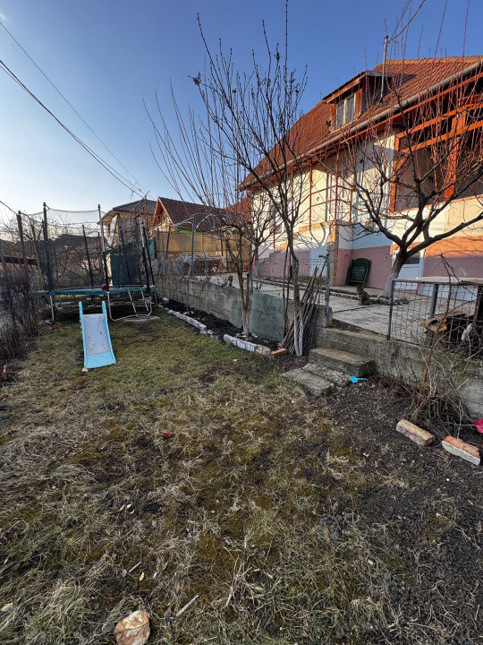 Casă individuală, 4 camere, teren 250mp, zonă Bună Ziua Cluj