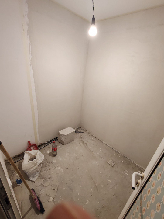 Apartament finisat , 1 cameră, zona Eroilor/Dumitru Mocanu 