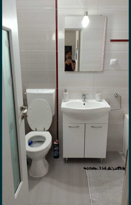 Apartament 2 camere decomandate, zona Cetătii