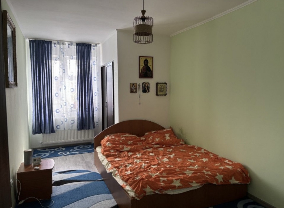 Apartament 3 camere, mobilat, zona Sesul de Sus 