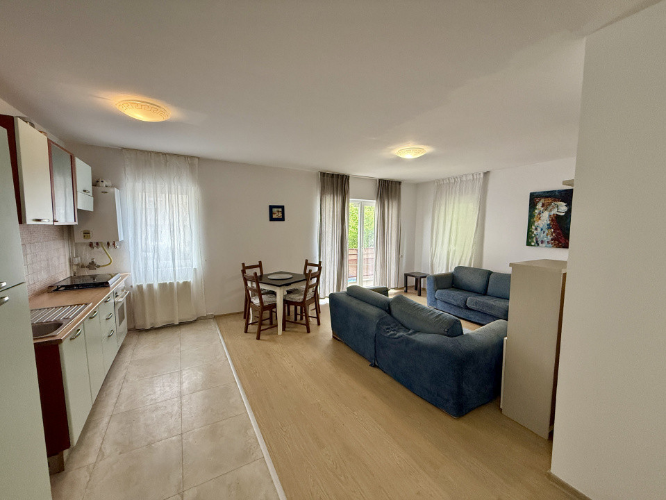 Apartament spațios 58 mp, 2 camere, dressing, zona Florilor/Cetatii