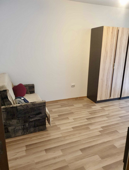 Apartament 1 cameră, mobilat, zona Porii