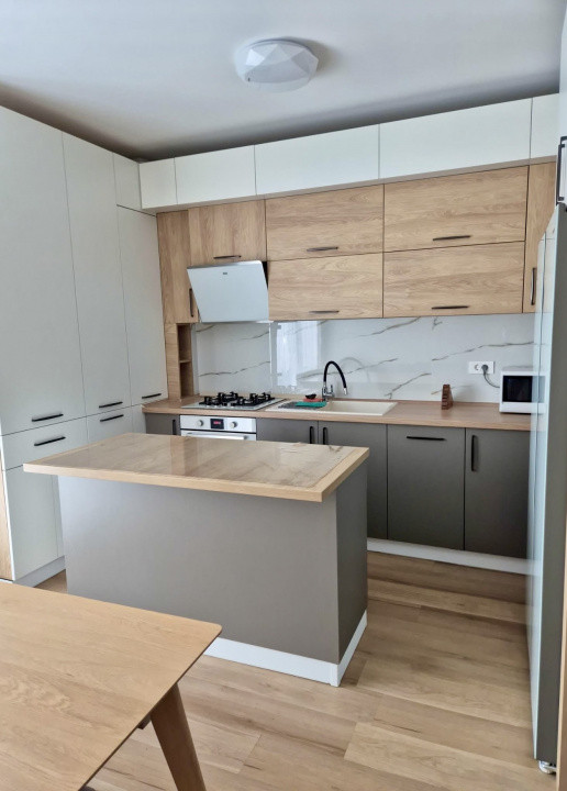 Apartament spațios 3 camere, 73mp, zona Vivo Columna Residence