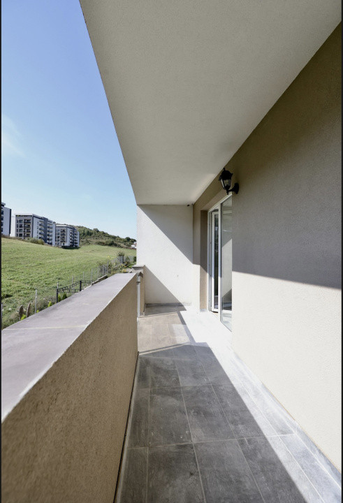 Apartament FINISAT NOU, 3 camere, 67mp, 2 balcoane, zona Teilor 