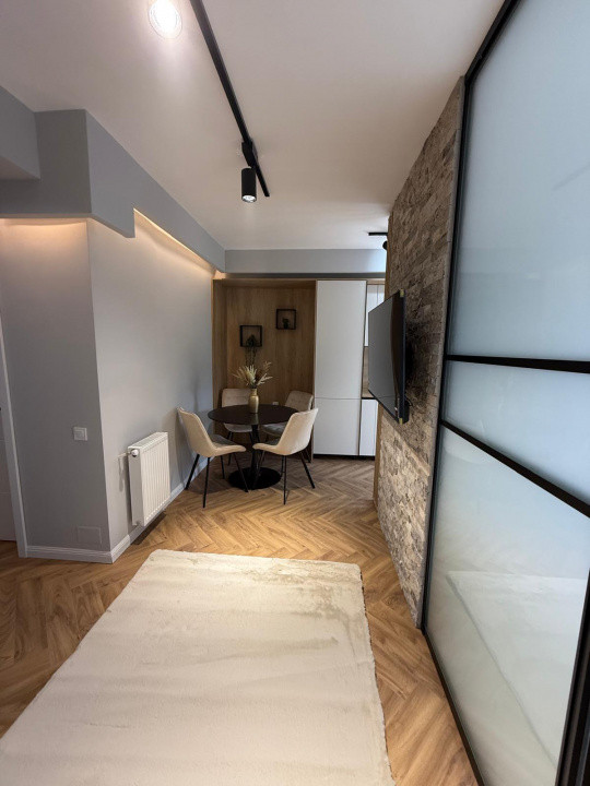 Apartament finisat NOU, mobilat lux, zona Urusagului 