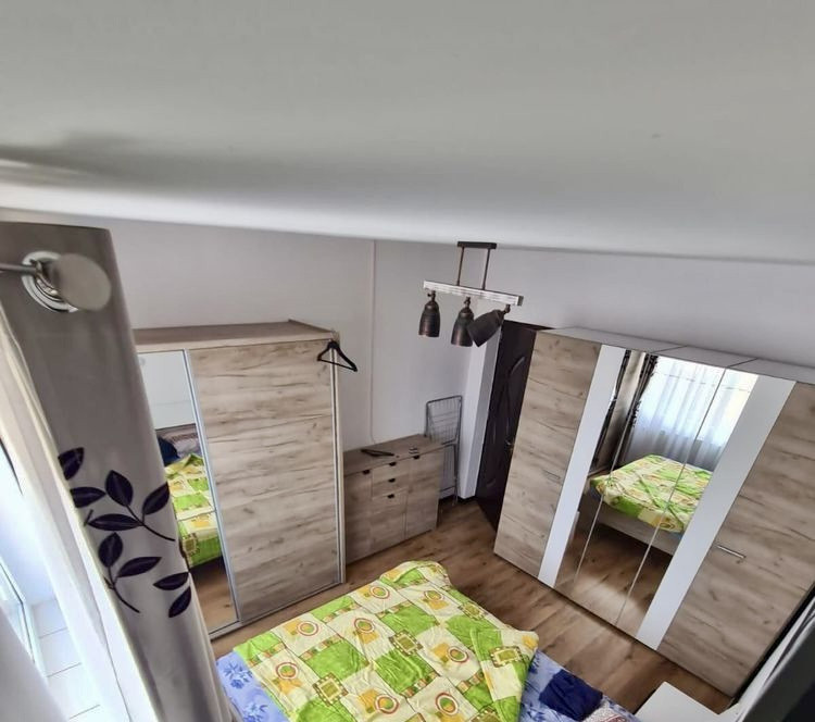 Apartament 3 camere, mobilat, zona Eroilor 