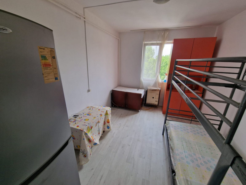 Garsonieră de închiriat, zona Dâmbul Rotund 