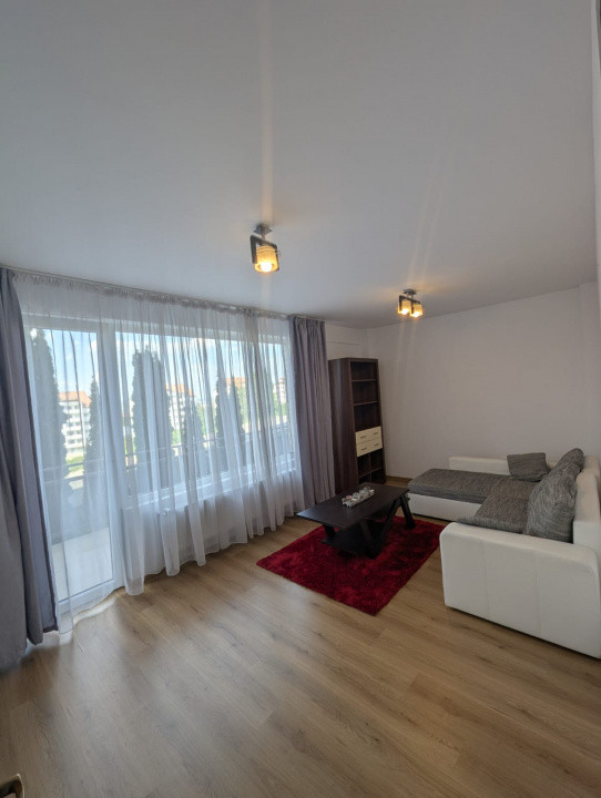 Apartament 2 camere decomandate, spațios, zona Calea Turzii 