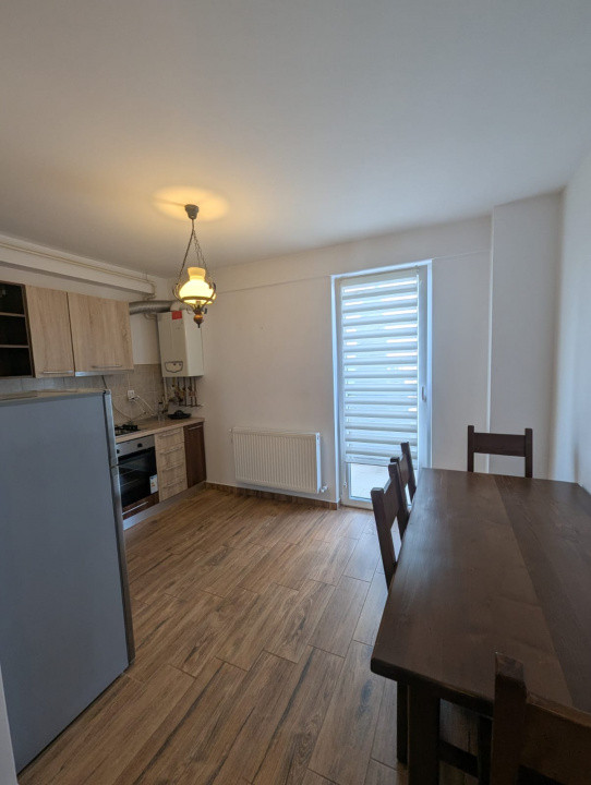 Apartament 2 camere decomandate, spațios, zona Calea Turzii 