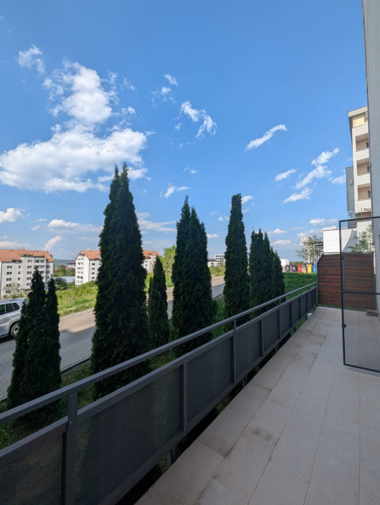 Apartament 2 camere decomandate, spațios, zona Calea Turzii 