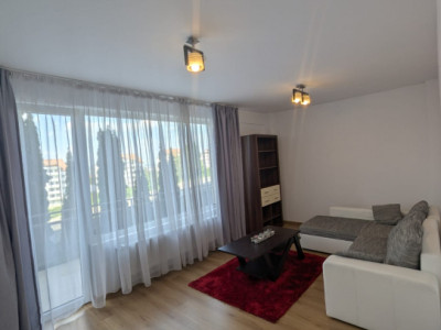 Apartament 2 camere decomandate, spațios, zona Calea Turzii 