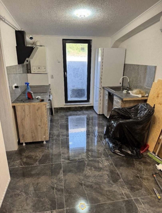 Apartament mobilat, terasă, zona Manastur 