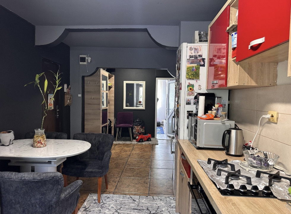 Apartament spațios 3 camere, zona Baciu 
