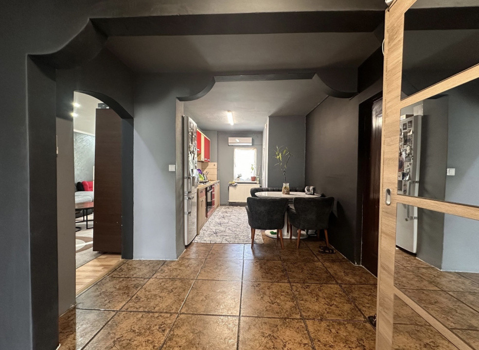 Apartament spațios 3 camere, zona Baciu 