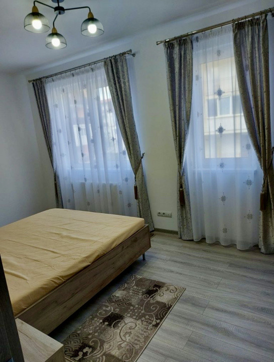 Apartament modern 3 camere, de închiriat, zona Eroilor 