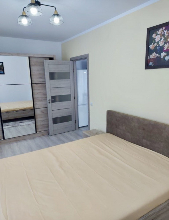 Apartament modern 3 camere, de închiriat, zona Eroilor 