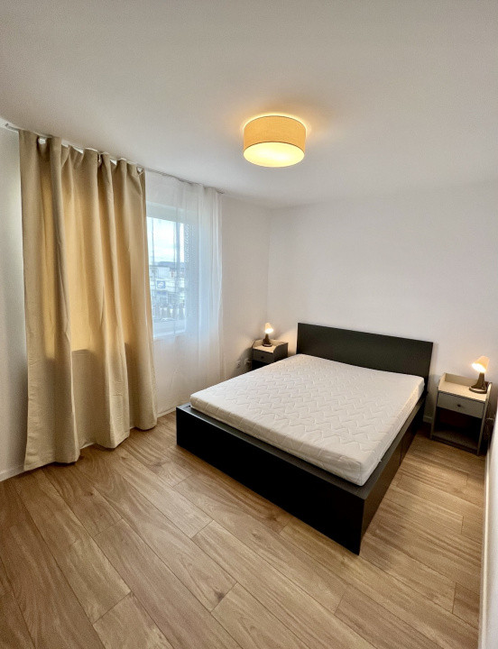Apartament modern 3 camere, de închiriat, zona Cetății 