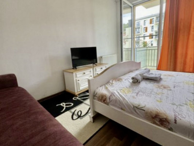 Apartament 1 cameră, decomandat, etaj 1, zona Eroilor 