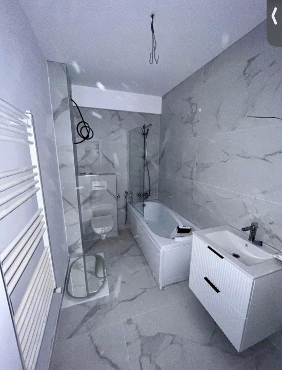 Apartament 2 camere decomandate, 53mp, FINISAT NOU, zona Terra 