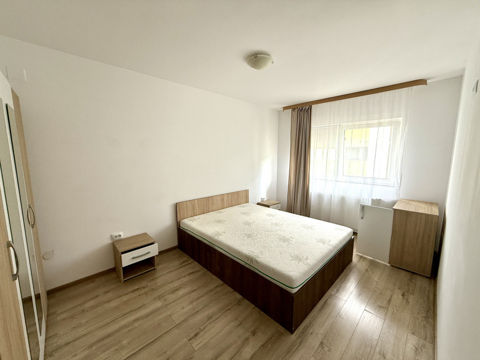 Apartament modern 3 camere, de închiriat, zona Eroilor 
