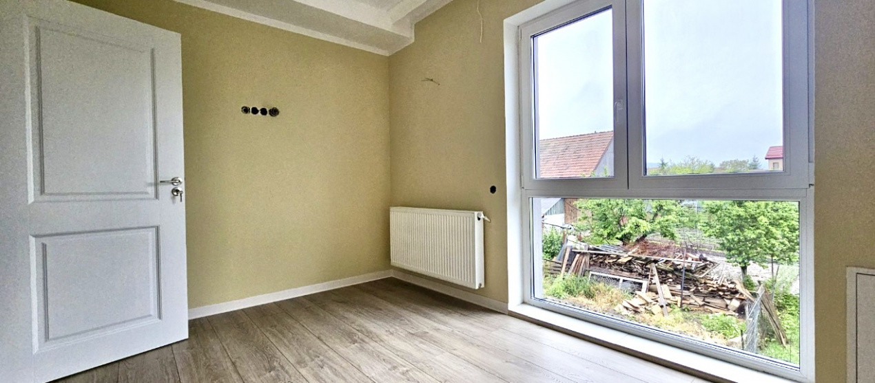 Casa 4 camere FINISATA NOU, terasa, Florești 