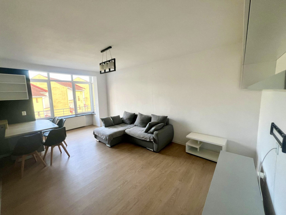 Apartament spațios 3 camere, zona Eroilor 