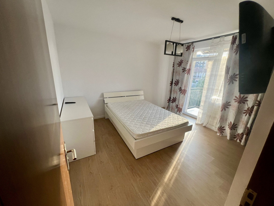 Apartament spațios 3 camere, zona Eroilor 
